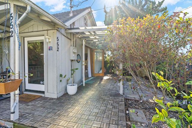 552 14th Ave, Santa Cruz, CA 95062