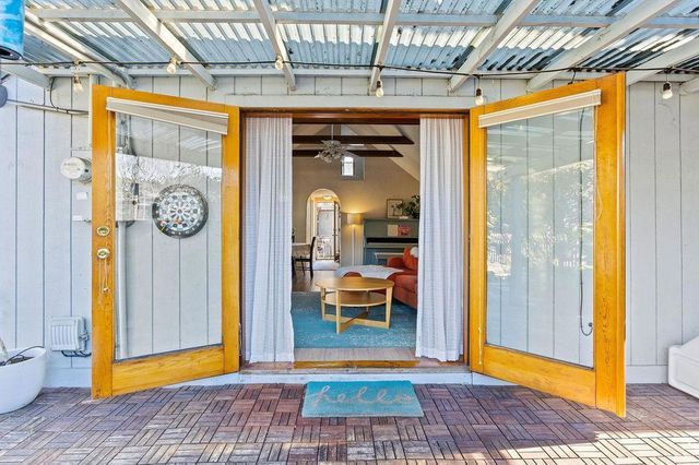 552 14th Ave, Santa Cruz, CA 95062