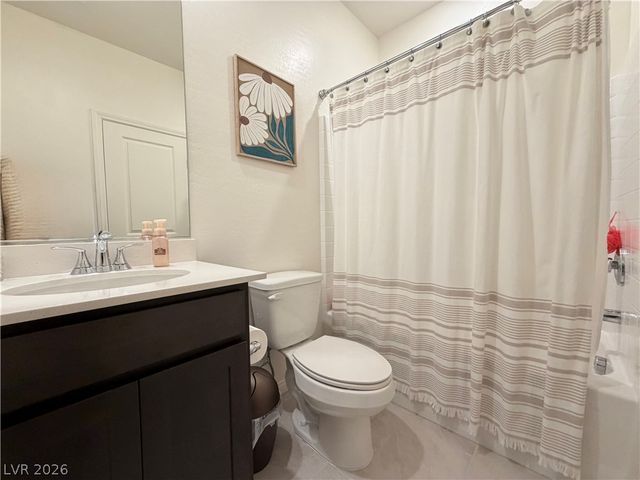 11852 Black Canary Avenue, Las Vegas, NV 89138