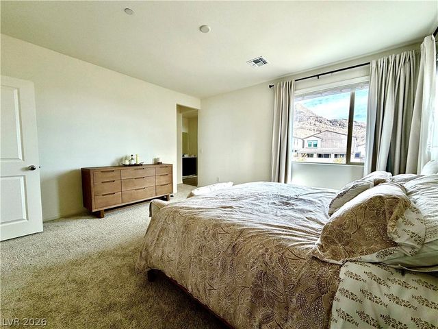 11852 Black Canary Avenue, Las Vegas, NV 89138
