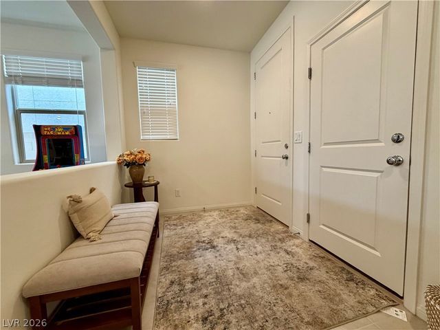 11852 Black Canary Avenue, Las Vegas, NV 89138
