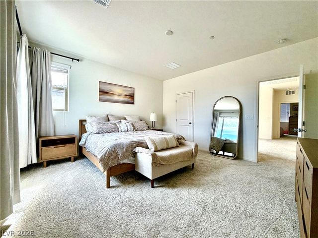 11852 Black Canary Avenue, Las Vegas, NV 89138