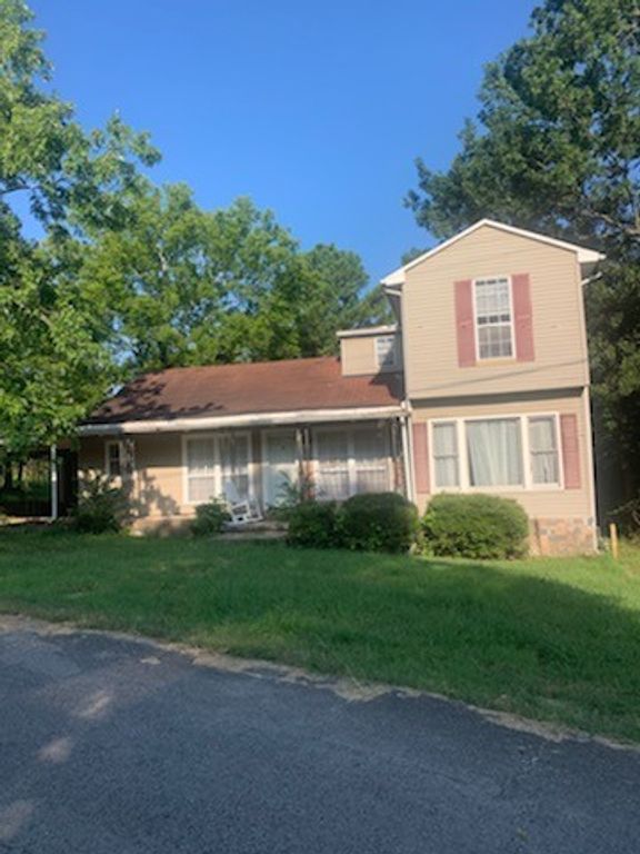 204 E Berkley Cir, Lewisburg, TN 37091