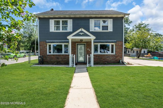857 Stapleton Avenue, Brick, NJ 08723