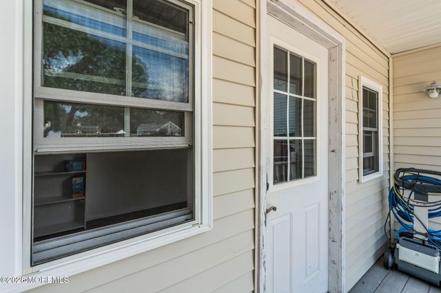 857 Stapleton Avenue, Brick, NJ 08723