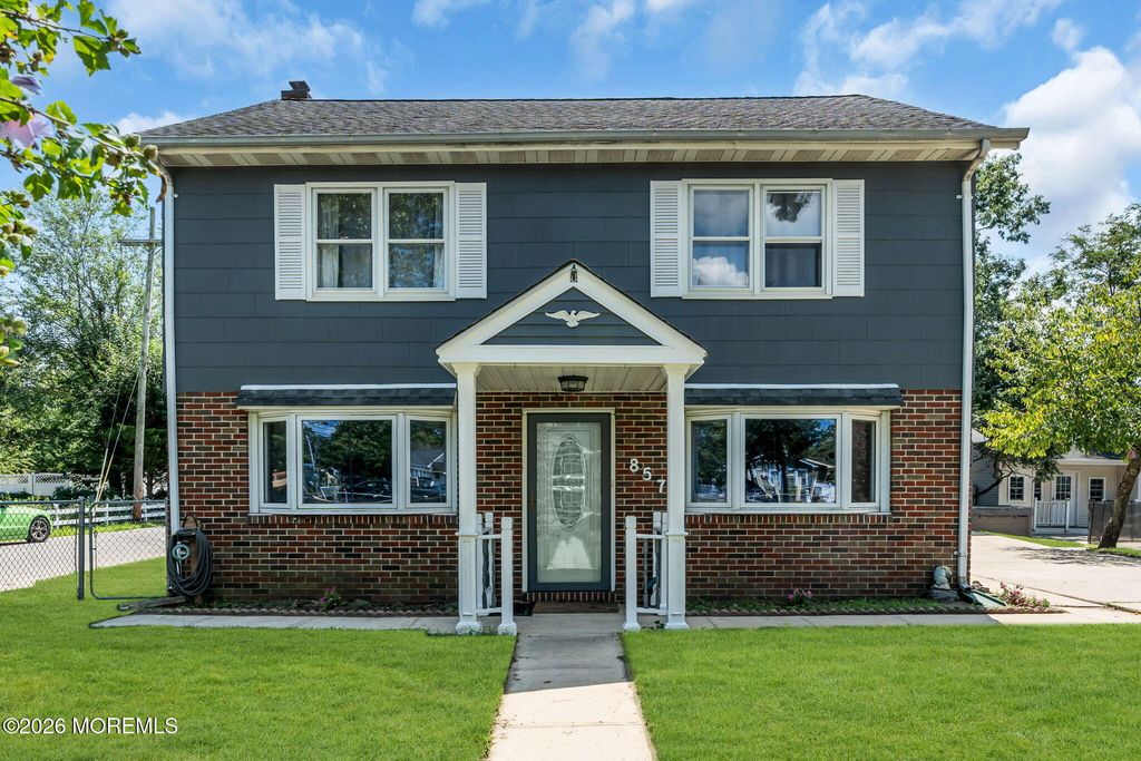 857 Stapleton Avenue, Brick, NJ 08723
