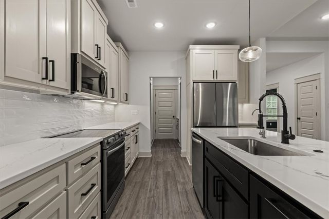 26 Ingleborough Drive, Bella Vista, AR 72715