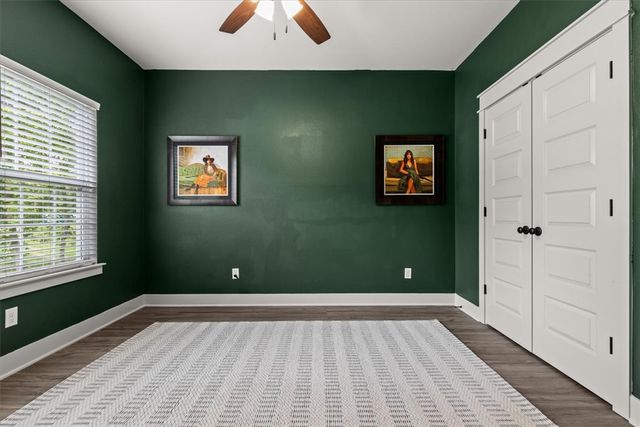 26 Ingleborough Drive, Bella Vista, AR 72715