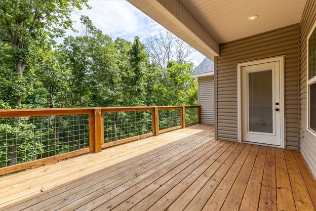 26 Ingleborough Drive, Bella Vista, AR 72715
