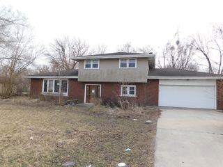 150 W Dixie Highway, St. Anne, IL 60964