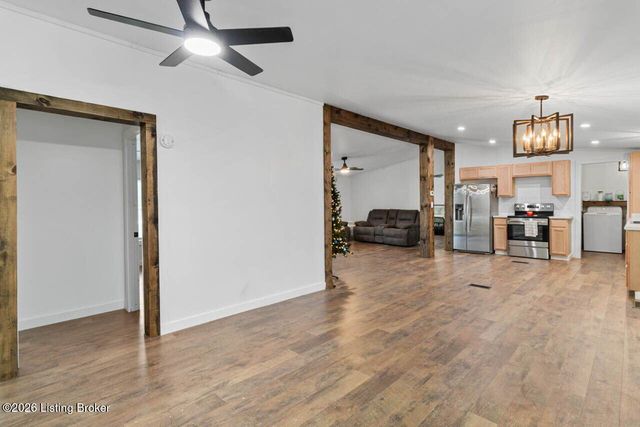 248 Kelley Ln, Elizabethtown, KY 42701