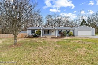 248 Kelley Ln, Elizabethtown, KY 42701