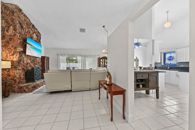 8372 Myakka Court, Lake Worth, FL 33467