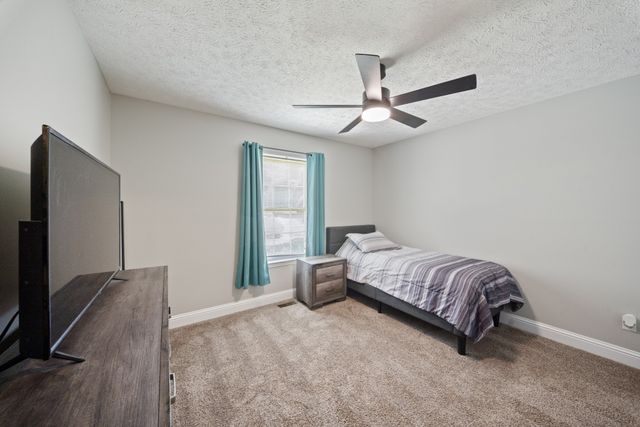 7291 W Cook Rd, Springfield, TN 37172