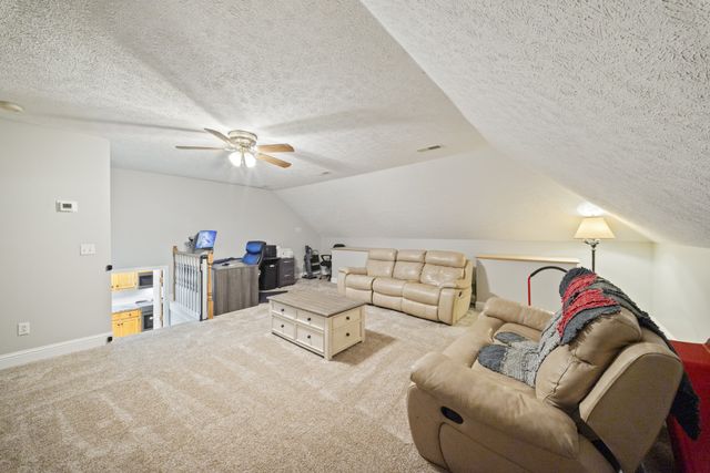 7291 W Cook Rd, Springfield, TN 37172