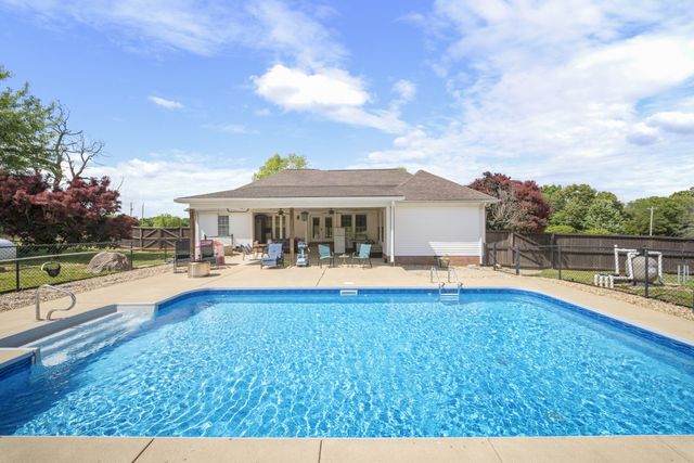 7291 W Cook Rd, Springfield, TN 37172