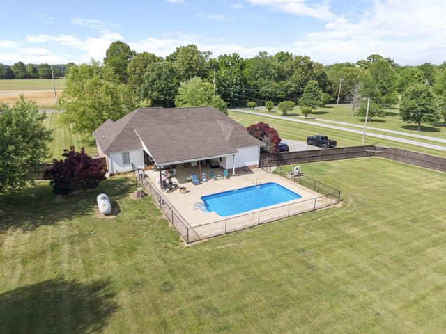 7291 W Cook Rd, Springfield, TN 37172