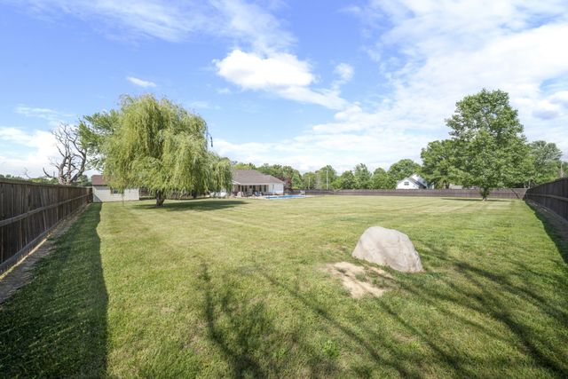 7291 W Cook Rd, Springfield, TN 37172