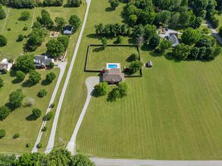 7291 W Cook Rd, Springfield, TN 37172