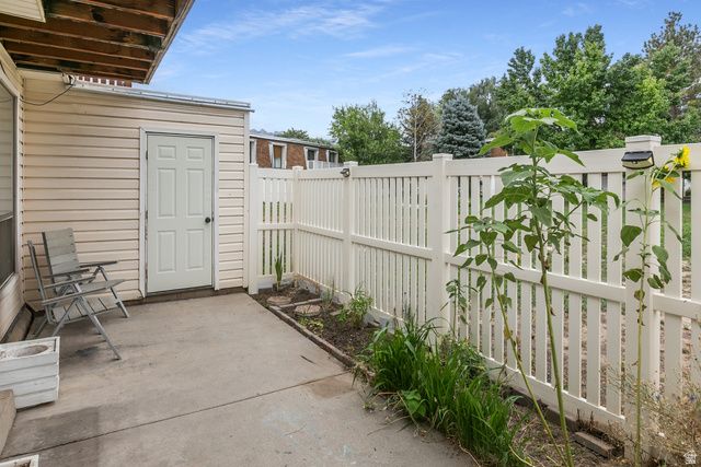 5976 S SULTAN CIR, Murray, UT 84107