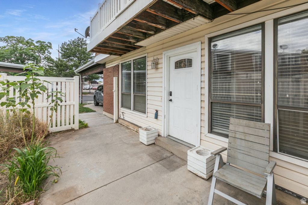 5976 S SULTAN CIR, Murray, UT 84107