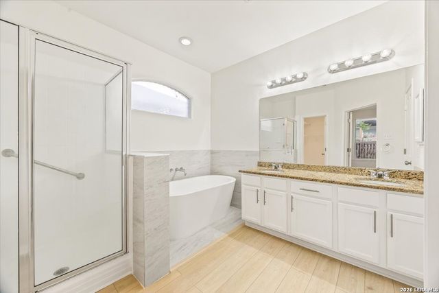 240 CINNABAR TRL, Cibolo, TX 78108