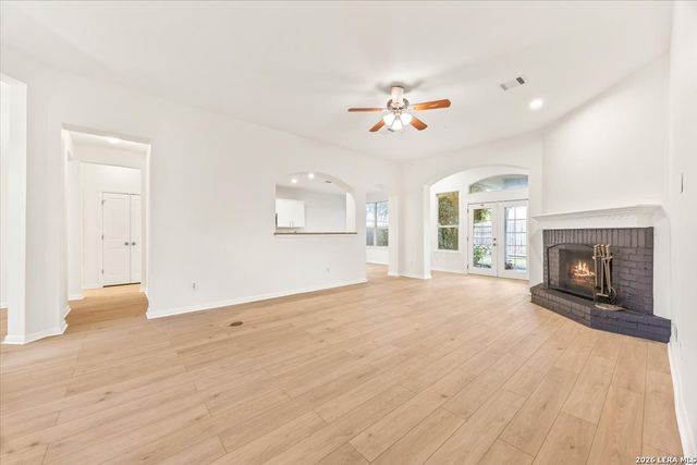 240 CINNABAR TRL, Cibolo, TX 78108