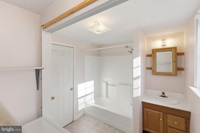 760 TACOMA BLVD, Westville, NJ 08093