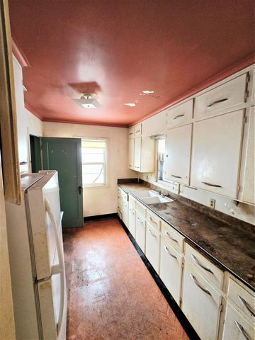 1217 3rd Street S, Moorhead, MN 56560