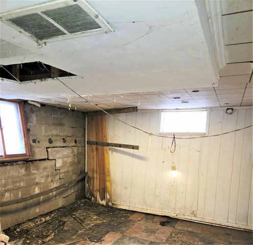 1217 3rd Street S, Moorhead, MN 56560