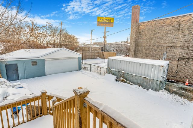 4019 N Tripp Avenue, Chicago, IL 60641