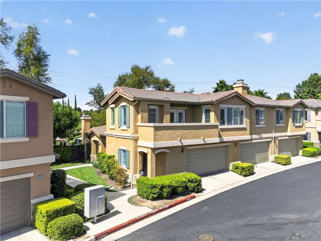 39656 Columbia Union Dr. C, Murrieta, CA 92563