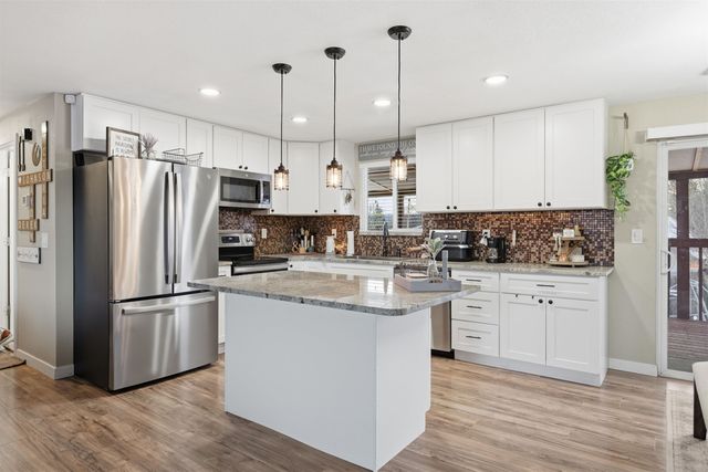 3120 S Progress Rd, Veradale, WA 99037