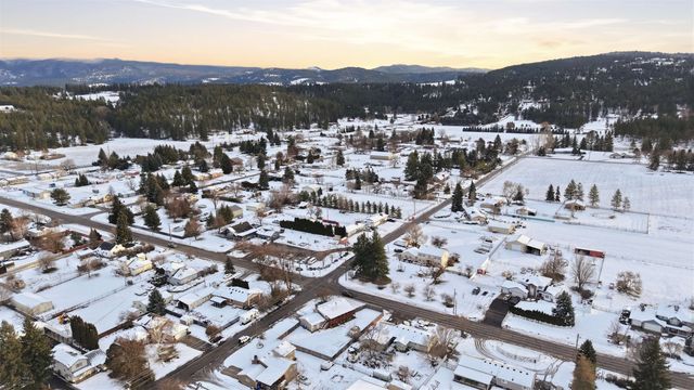 3120 S Progress Rd, Veradale, WA 99037