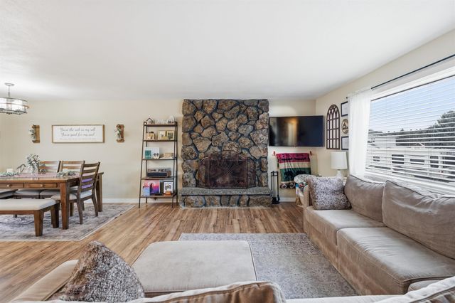 3120 S Progress Rd, Veradale, WA 99037