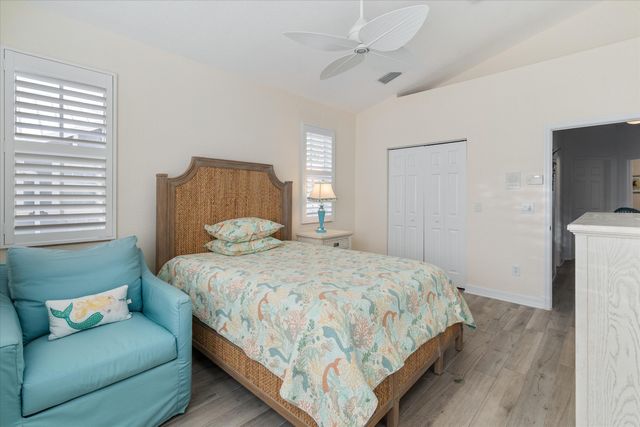 295 NE 5th Avenue 32, Delray Beach, FL 33483