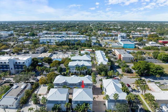 295 NE 5th Avenue 32, Delray Beach, FL 33483