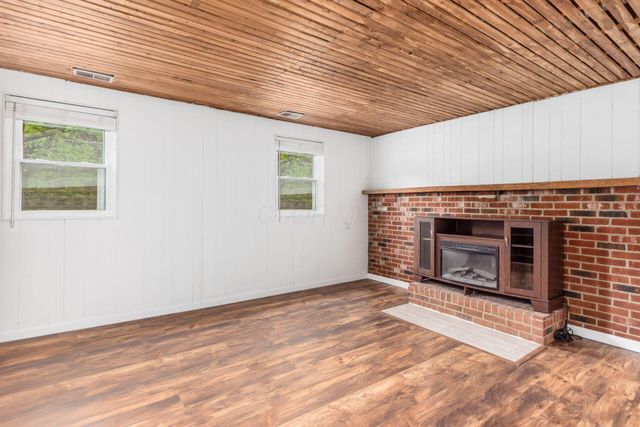 2463 Brown Road, Grove City, OH 43123