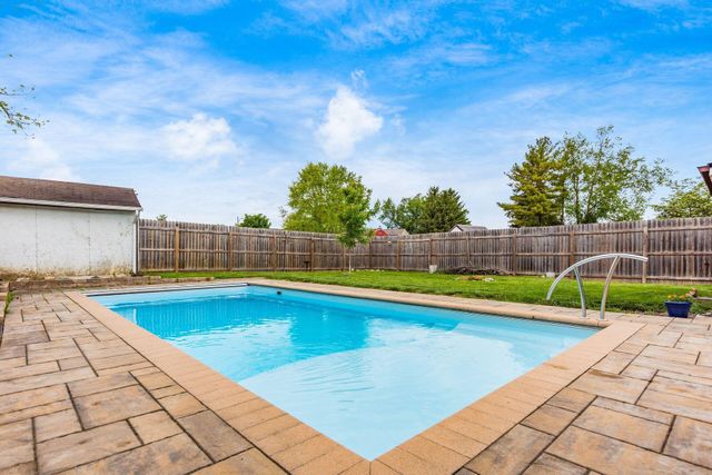 2463 Brown Road, Grove City, OH 43123