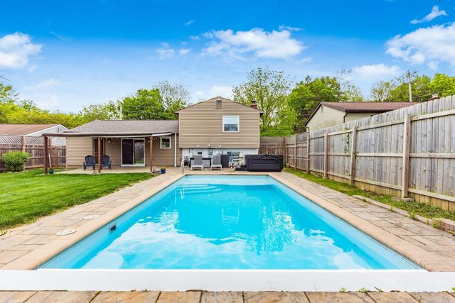 2463 Brown Road, Grove City, OH 43123
