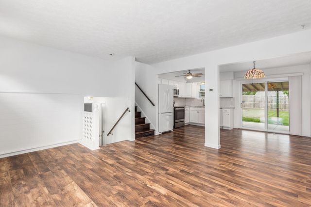 2463 Brown Road, Grove City, OH 43123