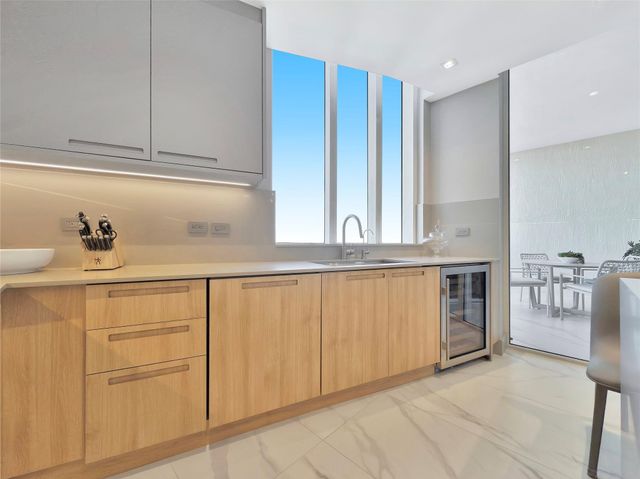 16001 Collins Ave 3004, Sunny Isles Beach, FL 33160