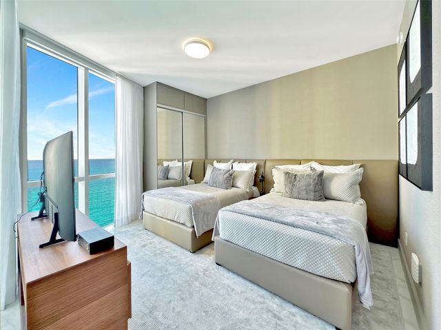 16001 Collins Ave 3004, Sunny Isles Beach, FL 33160