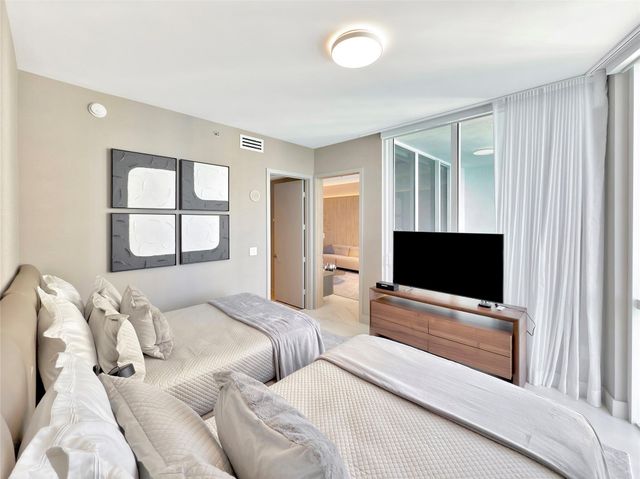 16001 Collins Ave 3004, Sunny Isles Beach, FL 33160