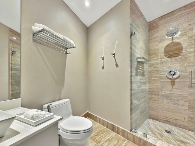 16001 Collins Ave 3004, Sunny Isles Beach, FL 33160