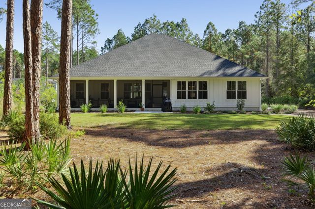 114 Tacatacoru Court, St. Marys, GA 31558