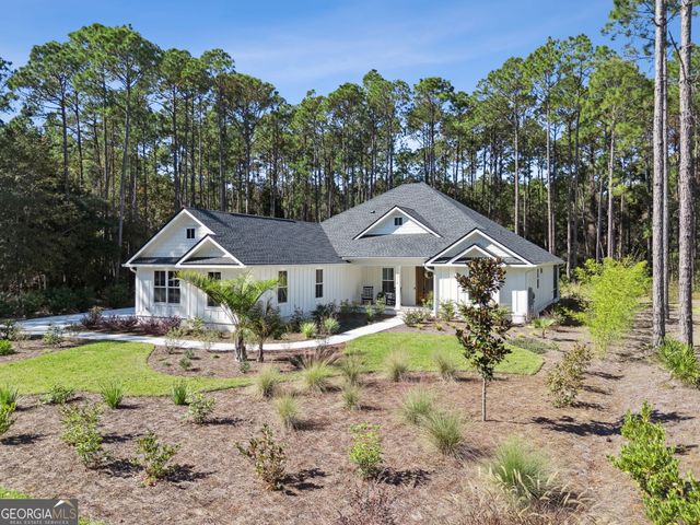114 Tacatacoru Court, St. Marys, GA 31558