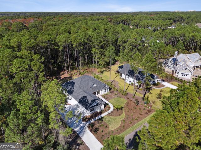 114 Tacatacoru Court, St. Marys, GA 31558