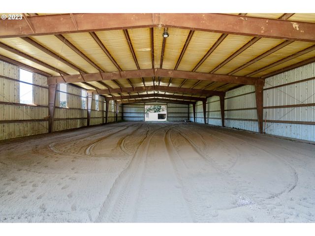 95037 HAYNES WAY Ln, North Bend, OR 97459