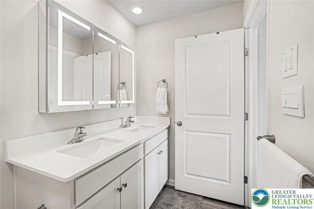 1131 Martin Road, Upper Macungie Twp, PA 18031